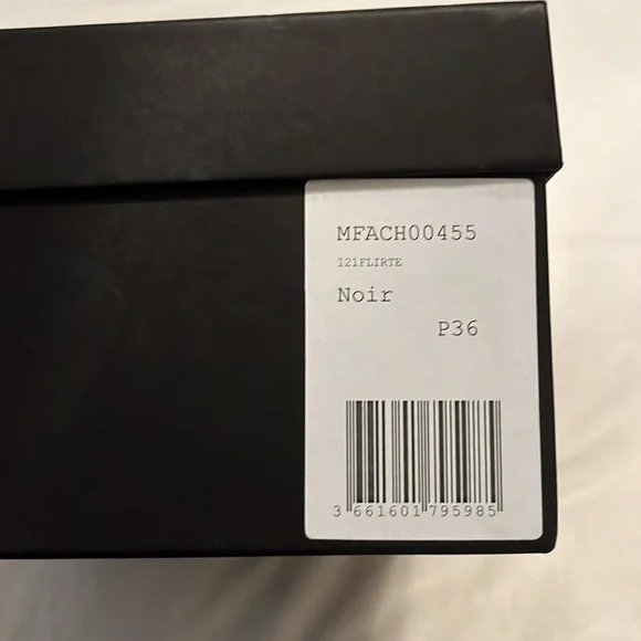 Maje Black Mary Jane Block Heel Shoes size 6 NWT - Picture 14 of 14